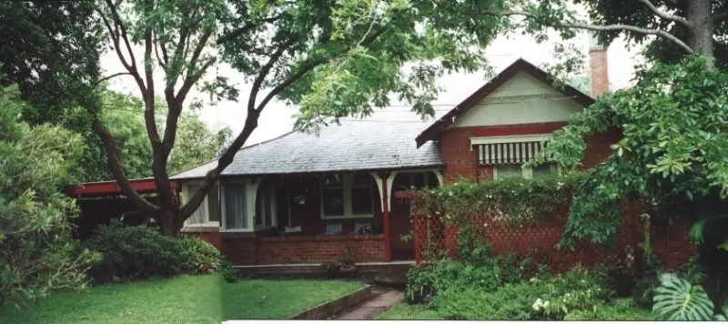 Tree-lined residential street in Beecroft
