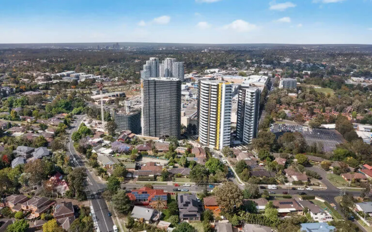 Street view of Chatswood commercial centre