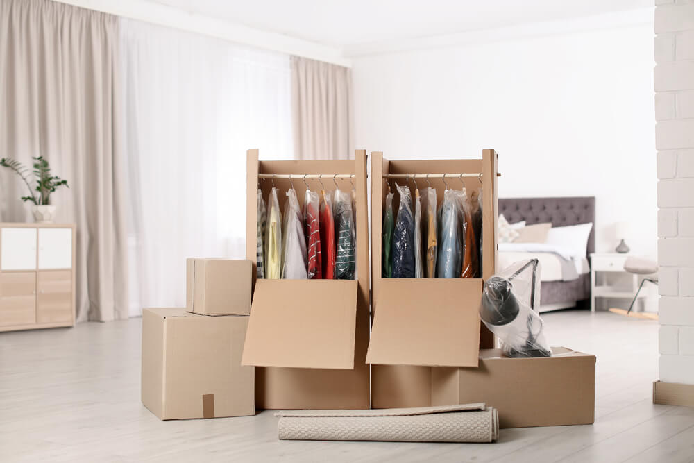 The Best Way to Pack Clothes When Relocating