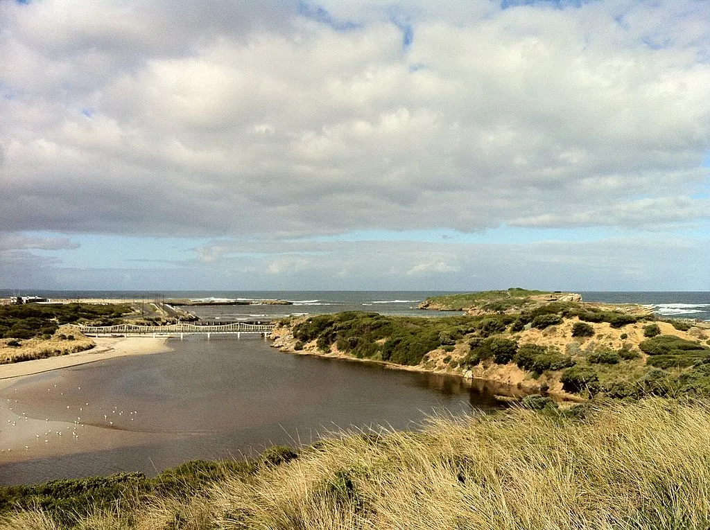 About Warrnambool